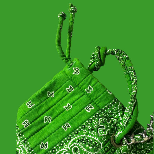 The Bucket Bag Green