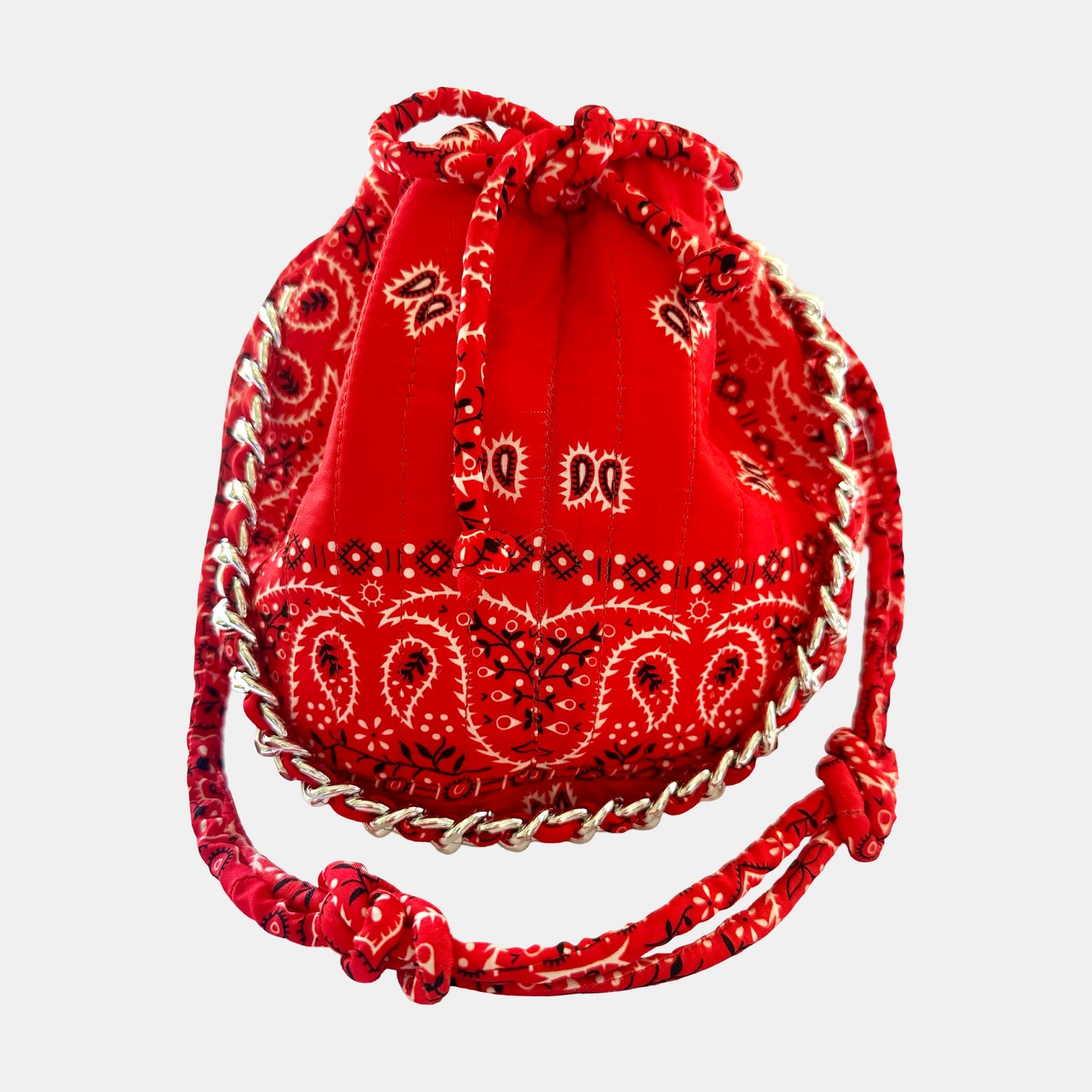 The Bucket Bag Red